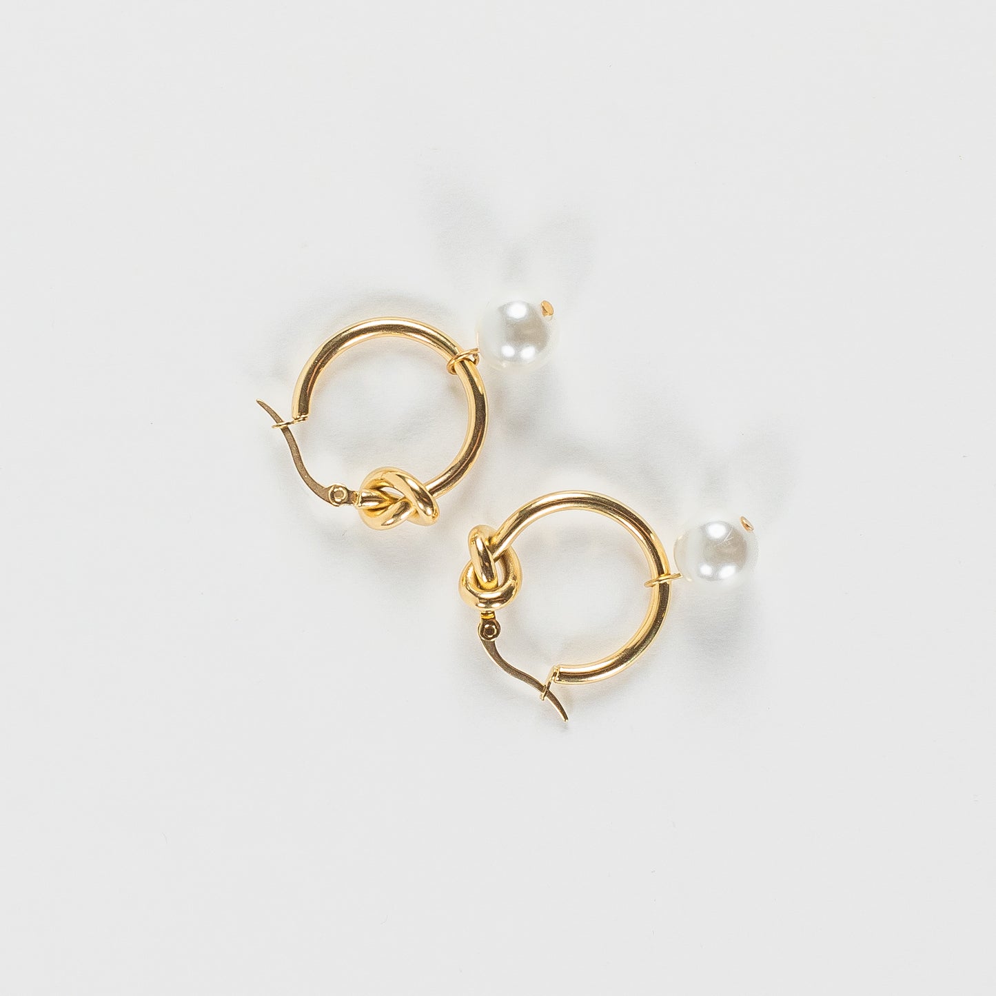 Ella Pearl Drop Earrings